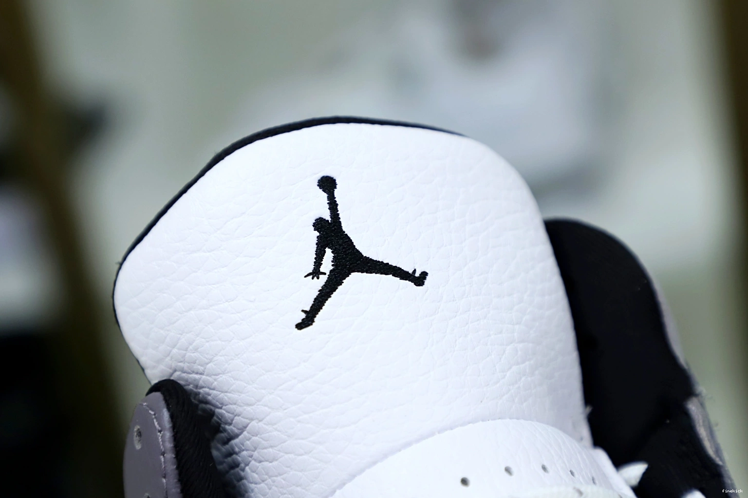 -414571-016 'ATMOSPHERE AIR JORDAN 13 RETRO GREY' 0128